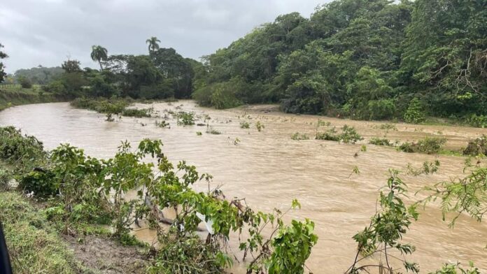INUNDACIONESPUERTOPLATA-2