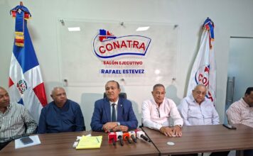 Antonio Marte pide revisar aumento precios marbete; sugiere sea aplicado a vehículos de lujo.